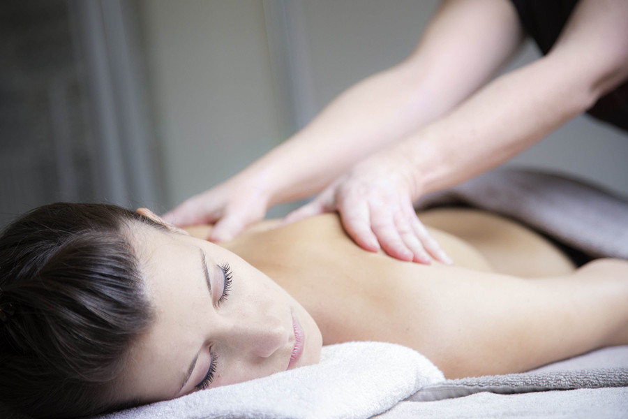 如果你想成為美容師，快來(lái)看看手法考核標(biāo)準(zhǔn)