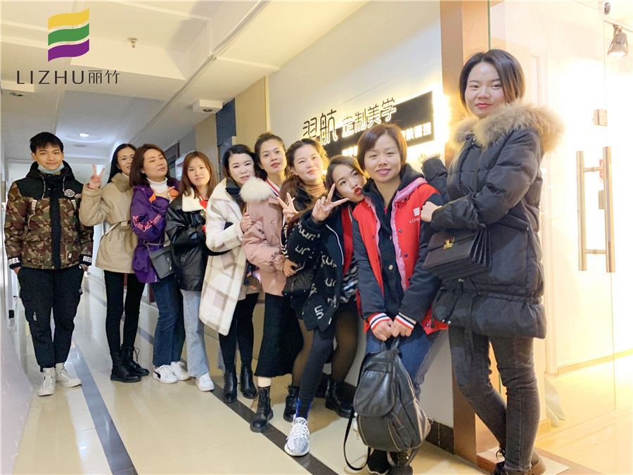 到店觀摩：伯爵&翌航美容美甲