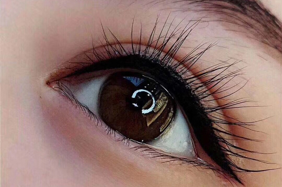 廣西專業(yè)紋繡培訓(xùn)：紋美瞳線后如何洗臉？