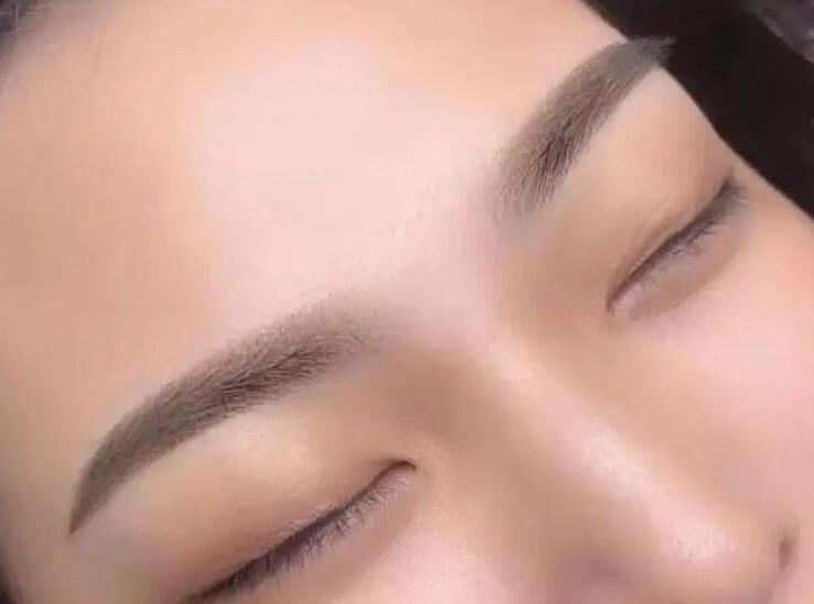 紋眉的壞處？南寧紋眉培訓(xùn)機(jī)構(gòu)專(zhuān)業(yè)解析
