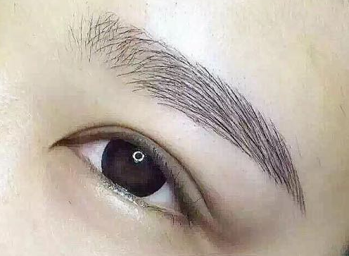 處理霧眉眉頭的原則，廣西紋繡培訓(xùn)紋眉課程