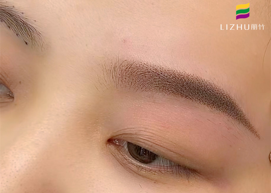 廣西學(xué)紋繡專業(yè)：紋眉過后顏色過深怎么辦？