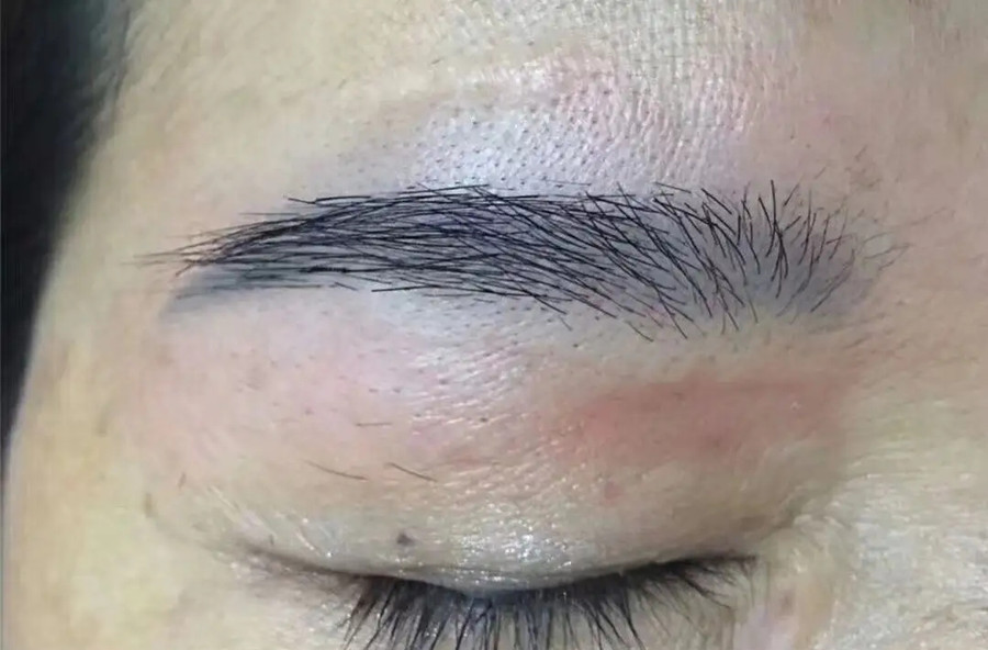 藍(lán)眉和紅眉形成的原因，看南寧紋繡培訓(xùn)正規(guī)學(xué)校哪家好?