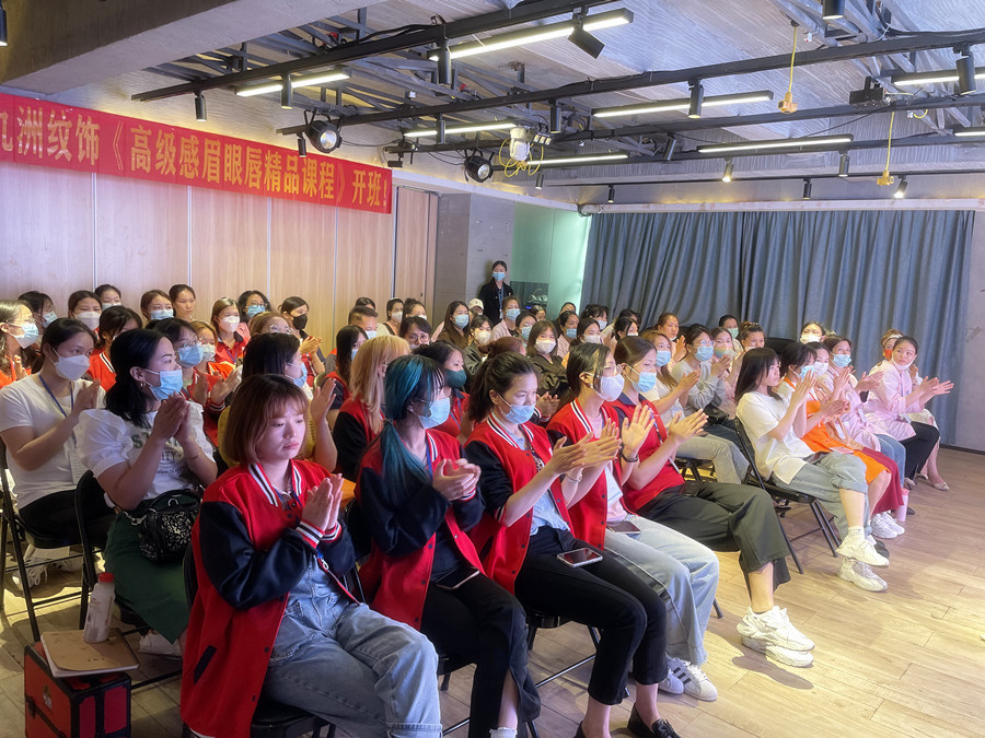 1682498932842955.jpg IMG_1779.JPG