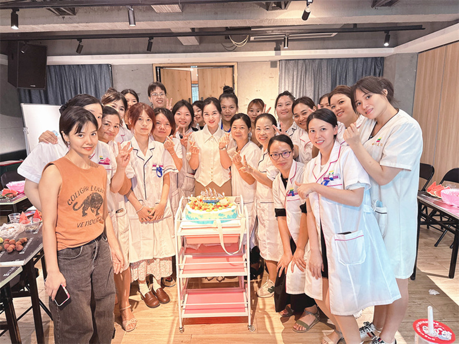 ?畢業(yè)座談會 | 麗竹學校美容專業(yè)憶往昔，聊未來