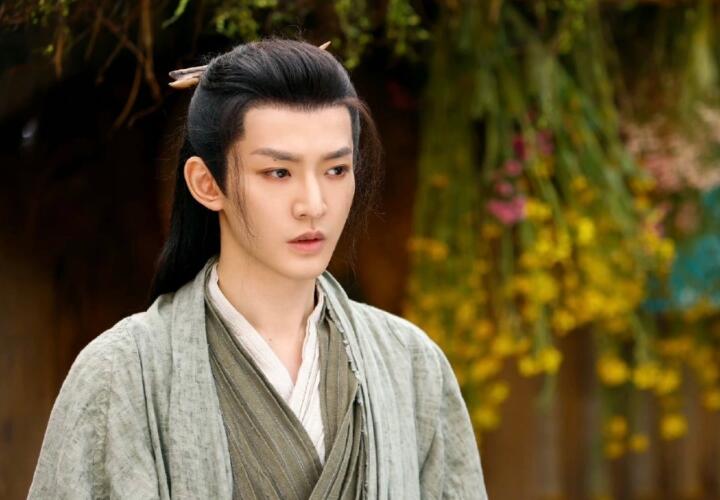 涂山璟眼妝教程，廣西彩妝眼妝培訓(xùn)