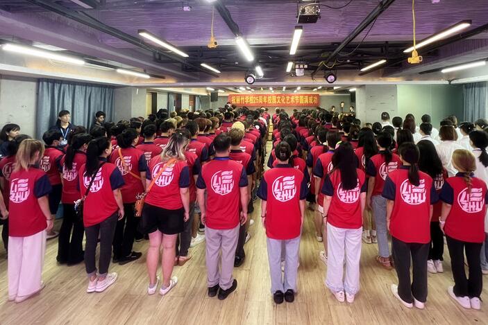 麗竹校園文化藝術節(jié)暨技能大賽炙熱開啟