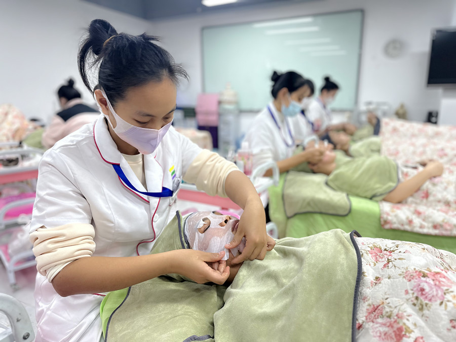 春季護膚緊急攻略，南寧護膚美容培訓