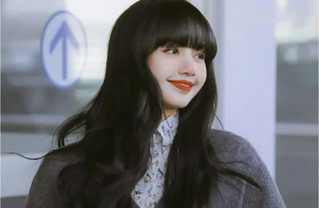 圓臉避雷的妝容誤區(qū)，南寧化妝彩妝學(xué)習(xí)