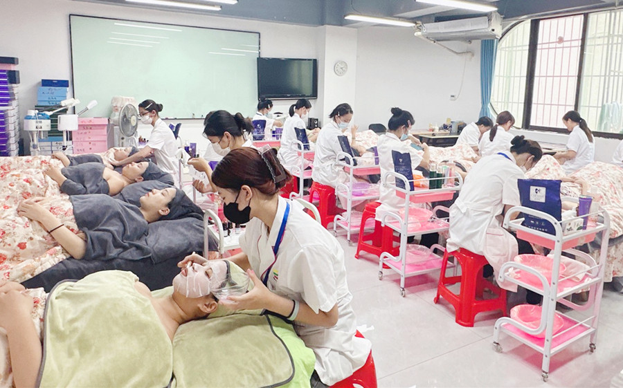 1726847395783158.jpg 0.jpg