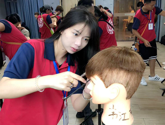 南寧美發(fā)快剪培訓學什么？