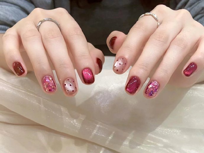 適合春天的紅色美甲，廣西美甲造型培訓(xùn)收集