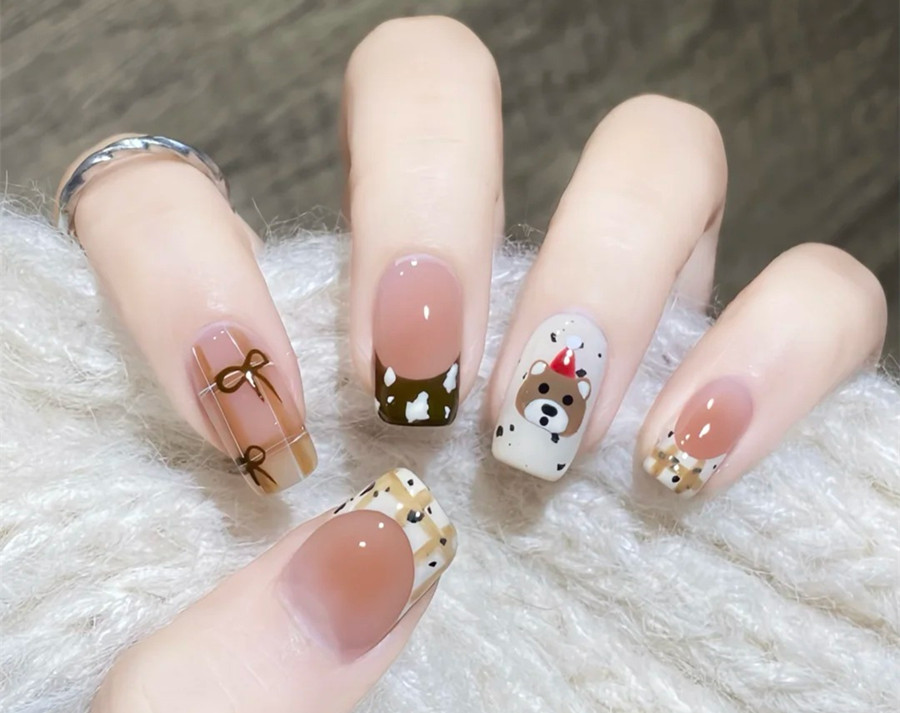 格紋小熊美甲教程，南寧市學美甲